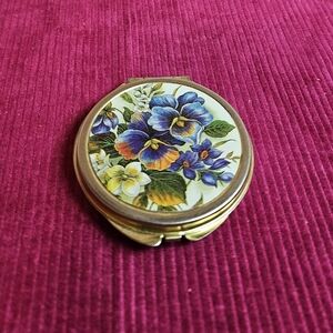 Vintage Pill Box Snuff Box  Compact Gold Tone w/Purple Flowers